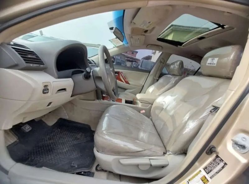 Thumbnail 6 of 2009 Toyota Camry LE